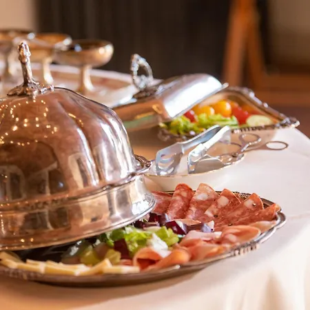 Ośrodek wypoczynkowy Le Prata - Residenza Del Vescovo - Adults Only 5*